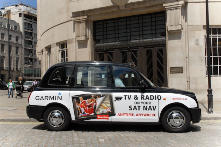 2010 Ubiquitous taxi advertising campaign for Garmin  - Garmin