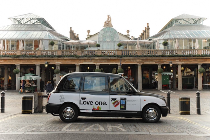 2010 Ubiquitous taxi advertising campaign for 3 - Love One