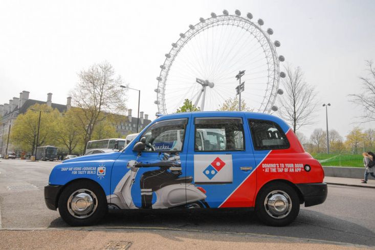 2015 Ubiquitous campaign for Dominos Pizza - Domino&#039;s To Your Door At The Tap Of An App