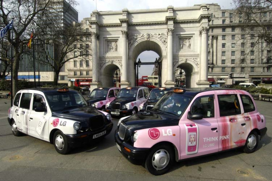 2009 Ubiquitous taxi advertising campaign for LG - Style That Lasts
